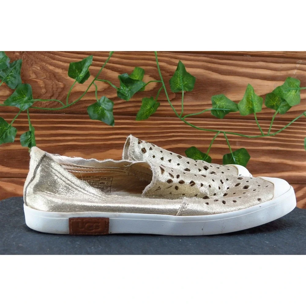 UGG Youth Girls Shoes Size 3‎ M Gold Fashion Sneakers Synthetic